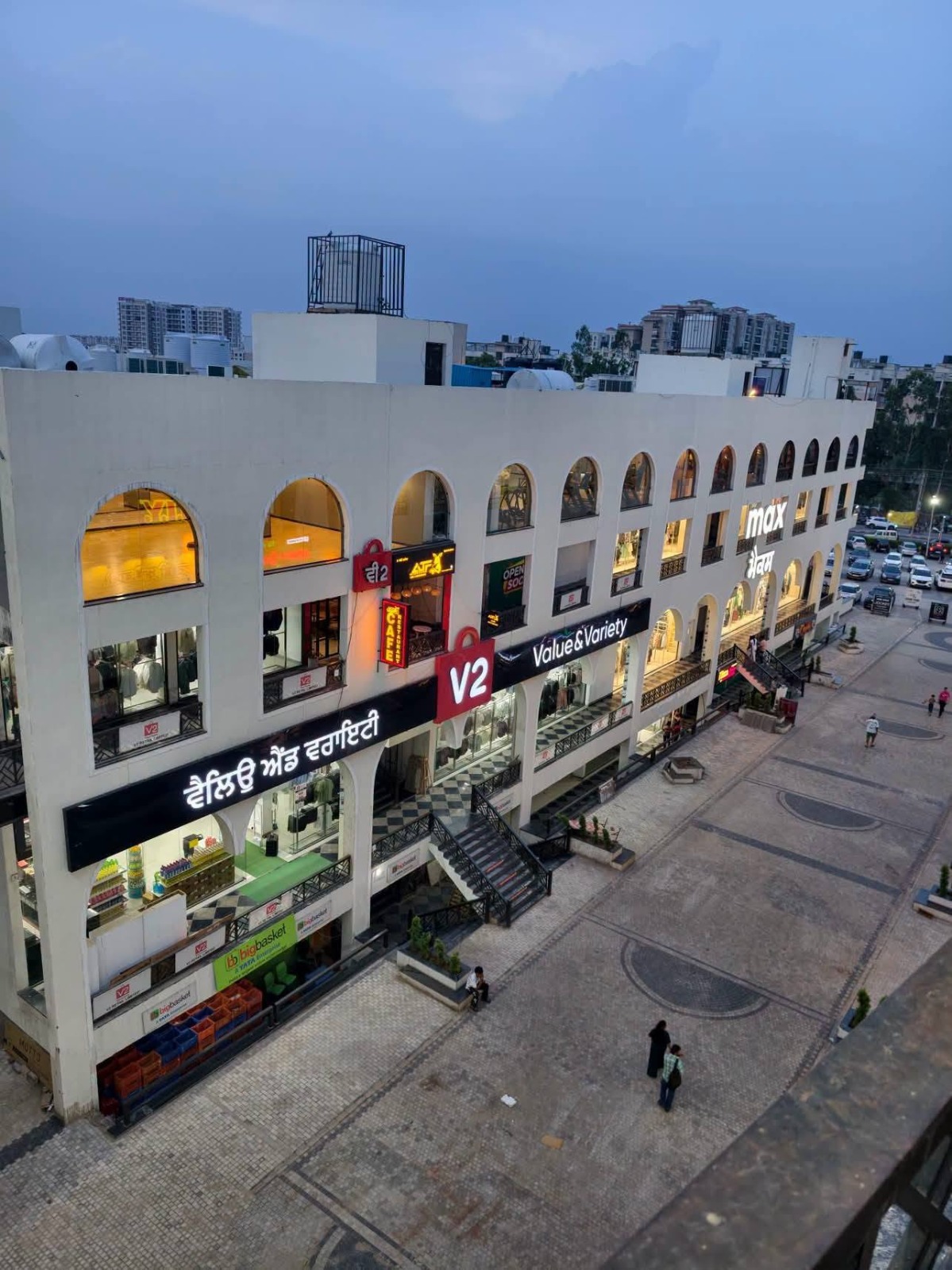 High-Visibility SCO (Shop-Cum-Office) Spaces