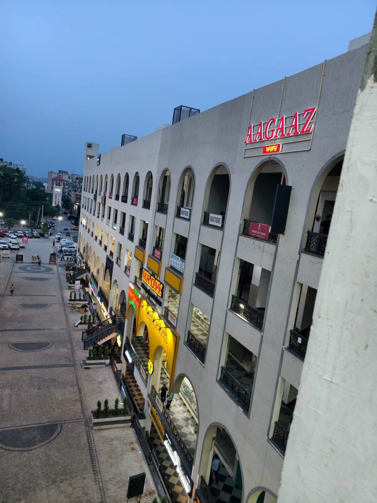 9th Avenue Mohali | Pre-Leased Commercial Showrooms & SOHO
