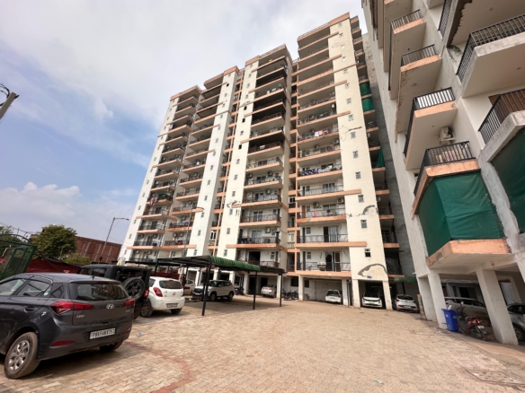 3 BHK Flat in Mona City homes